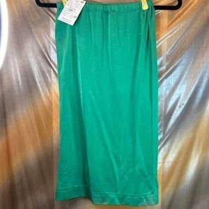 Vintage 1960’s emerald green pencil‎ skirt.  Found in locked suitcase from 60’s